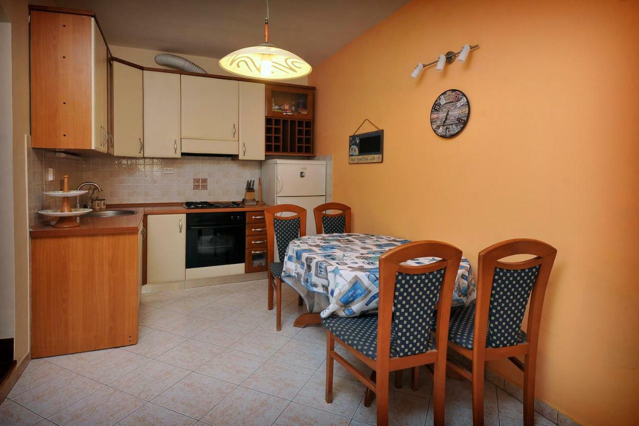 Апартаменти Apartman Bella Спліт Екстер'єр фото