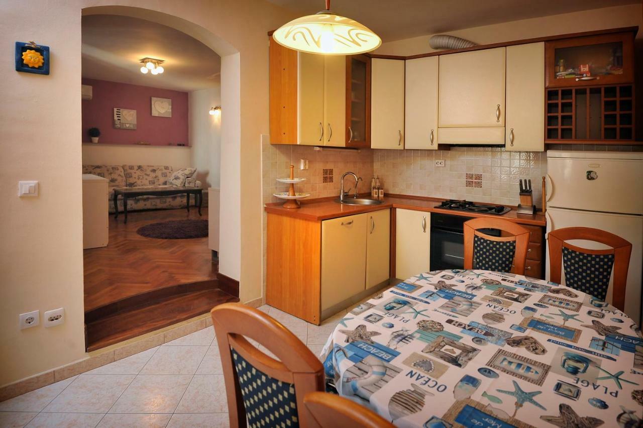 Апартаменти Apartman Bella Спліт Екстер'єр фото